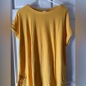Leah lularoe tunic
